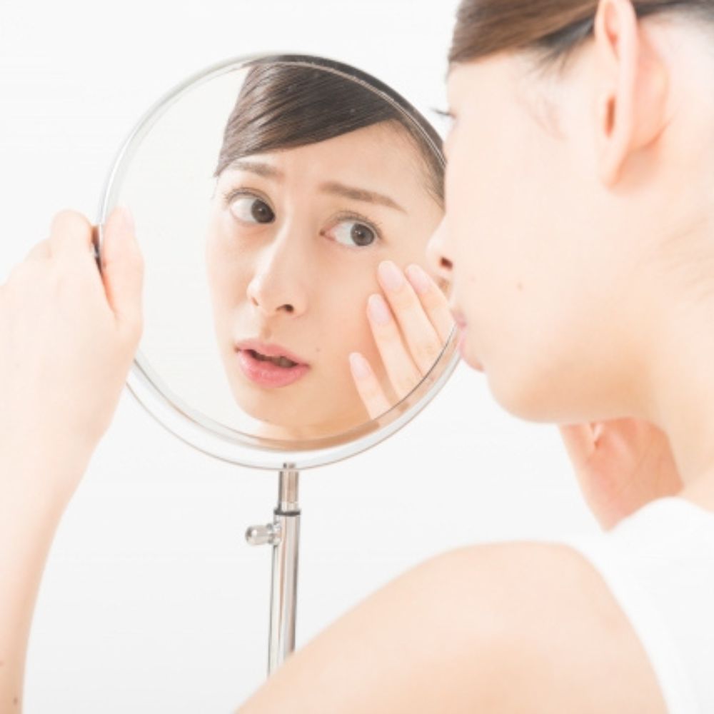シワや弛みが気になっている様子